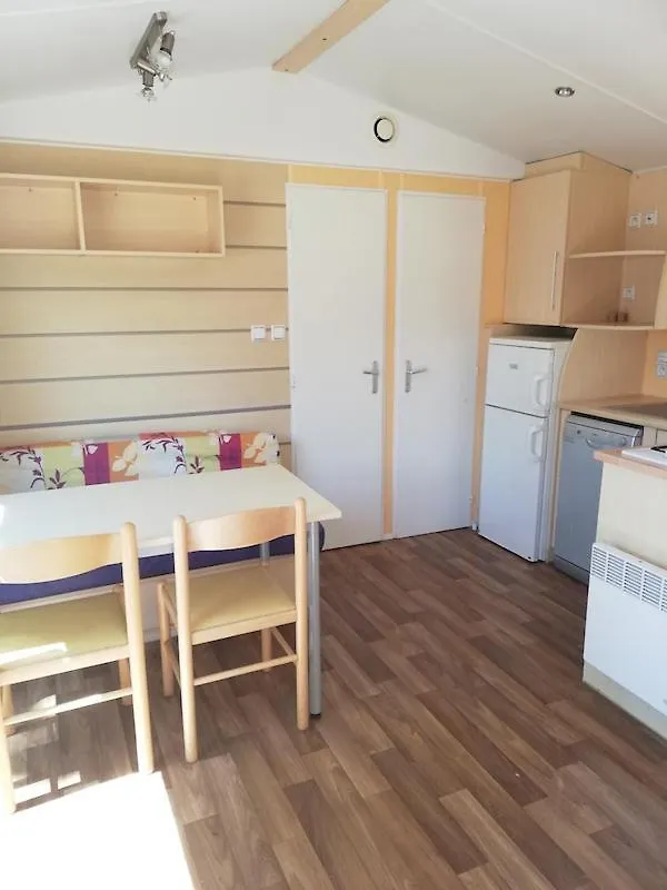 Κάμπινγκ Hebergements Camping 